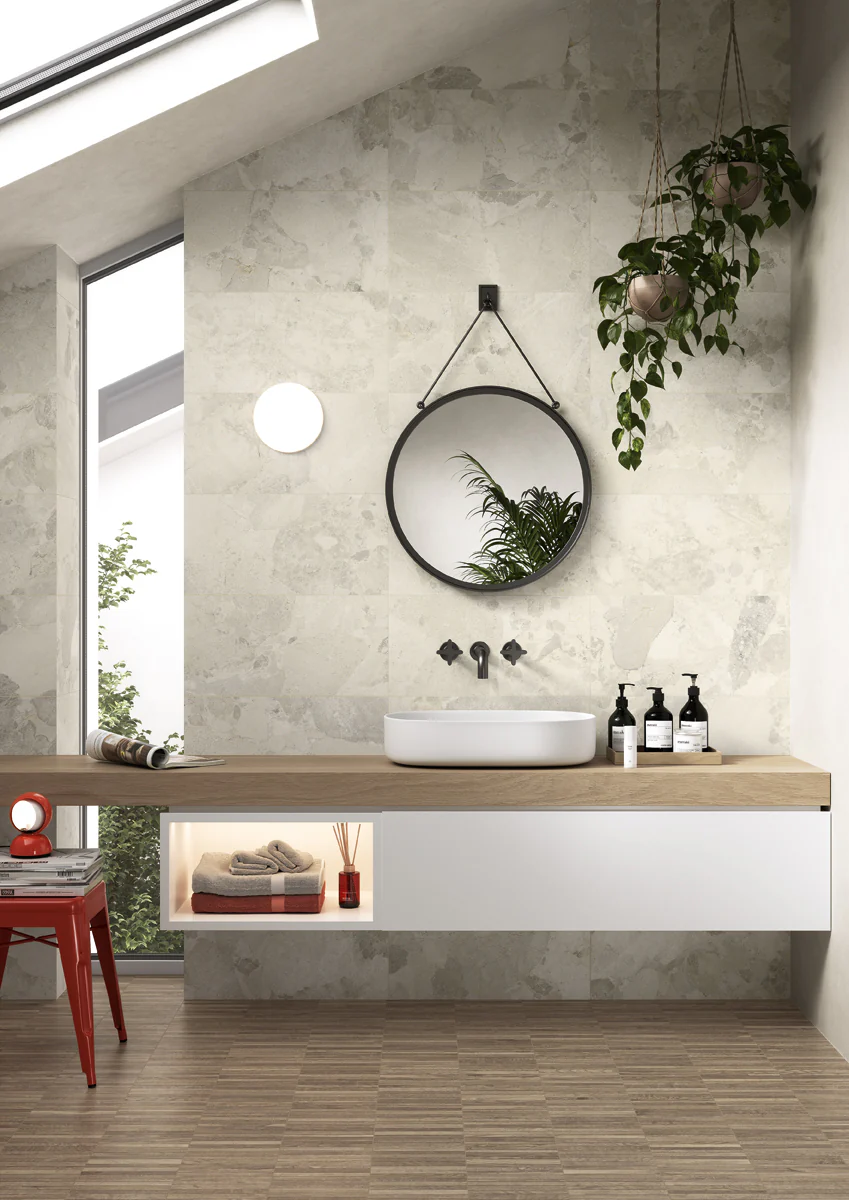 Crew - Image 4